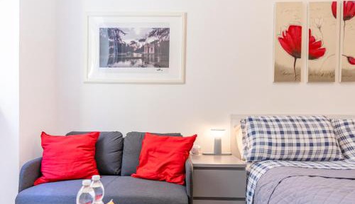 MaMa Rooms and Apartment