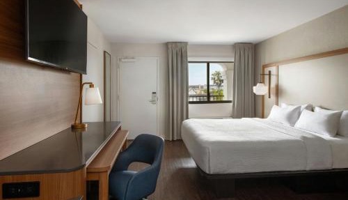 Fairfield by Marriott Anaheim Resort