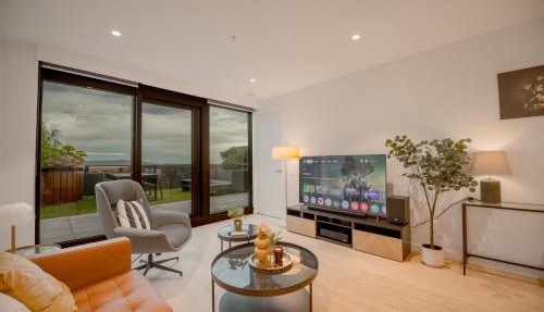 Sky One Grand Terrace Penthouse