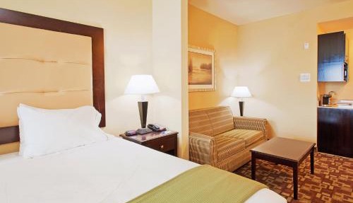 Holiday Inn Express Hotel & Suites Foley by IHG