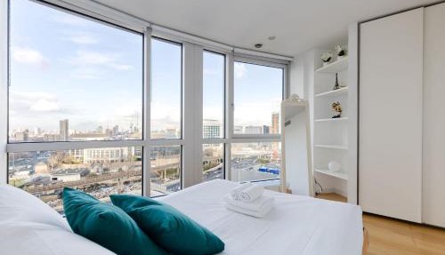 Bright 1BDR Flat By The River Thames