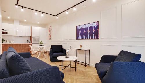 Charming Apt - AC - 2BR-6P - Near Bastille