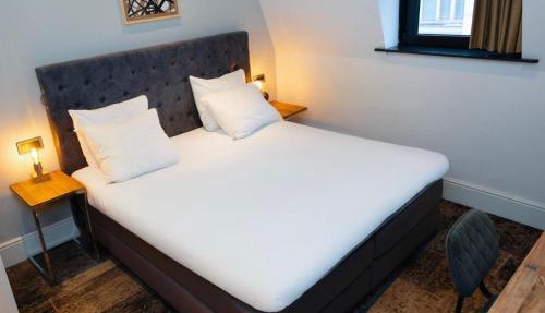 S&A Vondel Park Hotel
