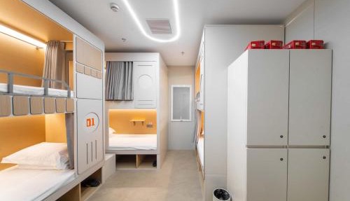 SilMiCore Hostel