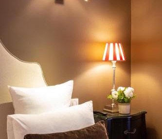 Hotel Des Deux Continents