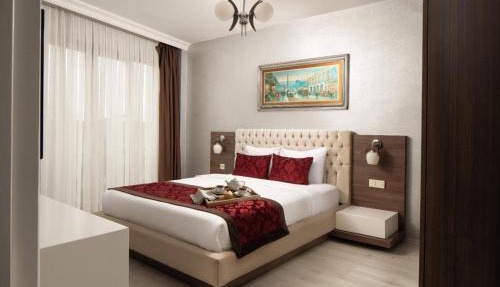 Golf Royal Residence
