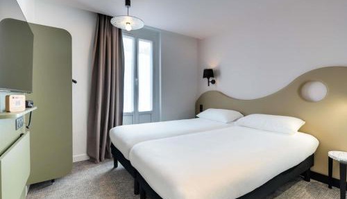 ibis Styles Paris Cadet Lafayette