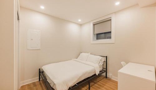 Renovated Comfy 3BDR in Downtown Montreal