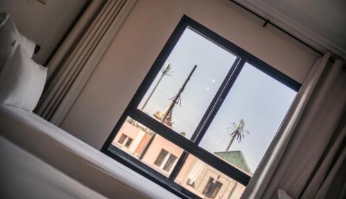 Amani Hotel Suites & Spa