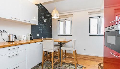 LIsbon SaoBento One Bedroom duplex