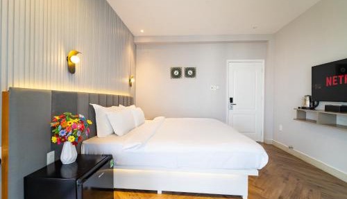 Golden Suites Saigon