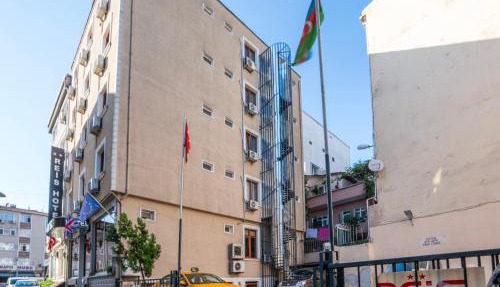 Grand Reis Hotel