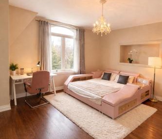 Elegant Guesthouse near Sheppard Subway with Private Ensuite Rooms
