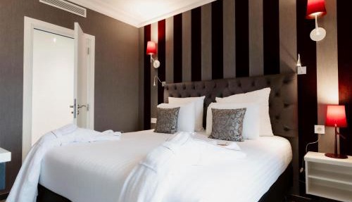 Hotel Dali Val d'Europe, Tapestry Collection by Hilton