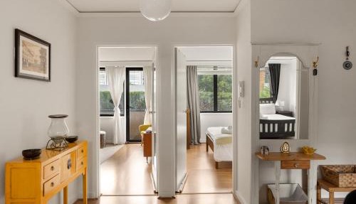 Free parking - spacious apartment near 48 tram