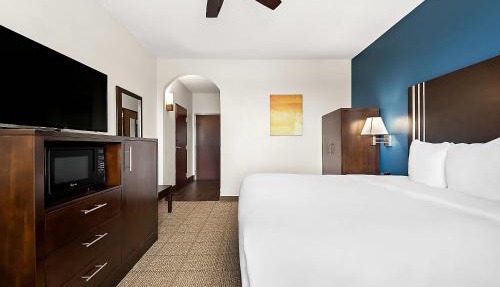Comfort Suites New Orleans East
