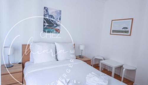 Apartment Near Pantheon Paris 5e
