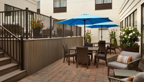 Courtyard by Marriott Ottawa Downtown