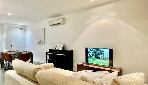 The Elm - 2beds 2bath, FREE 2xParking, Pool & Gym