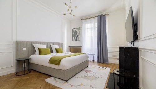 My Paris Apartments - Marbeuf