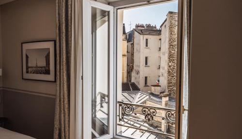 Hôtel Eiffel Segur