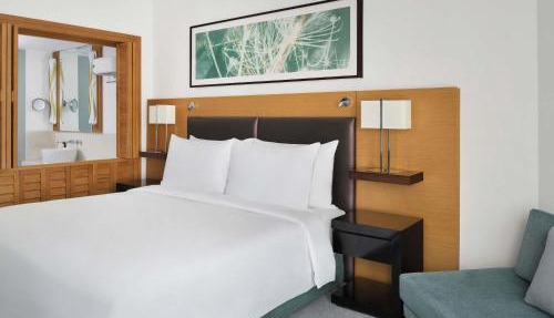 Mövenpick Hotel Jumeirah Beach