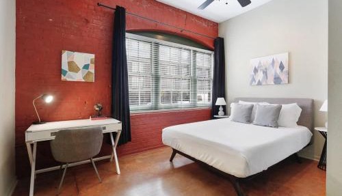 Group Getaway - 2 Modern 3BR-2BA Warehouse Flats - 6 Bedrooms & 4 Baths Total