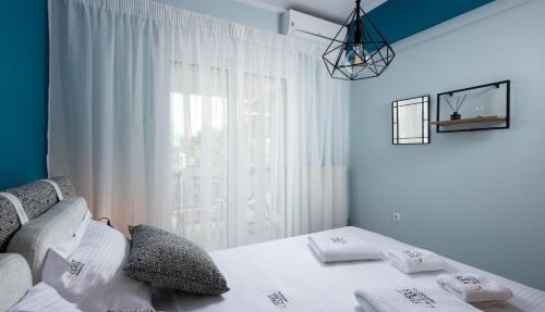 Sea and City Voula Suite by First Class Properties