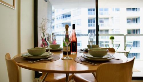 Modern Barangaroo Apartment with Waterfront Balcony Views & Private Parking