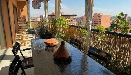 Exceptional duplex apartment in Guéliz with Jacuzzi