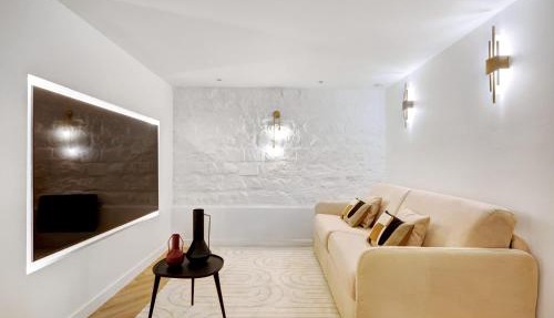Duplex Prestige avec Billard et Baignoire