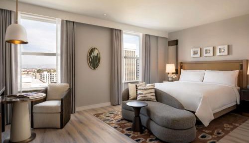 Fairmont Breakers Long Beach