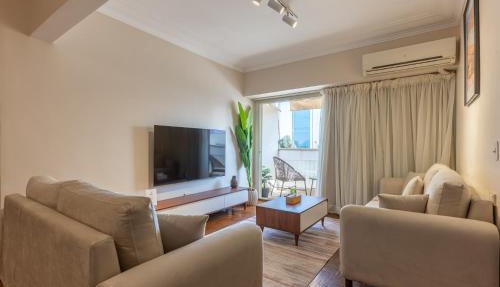 Newly Furnished Nile view 2BR - Zamalek Central