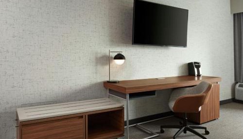 Courtyard by Marriott Mississauga-Airport Corporate Centre West