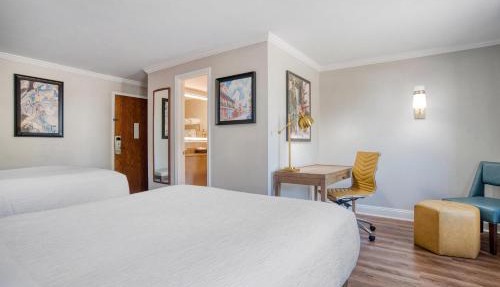 Best Western Plus French Quarter Courtyard Hotel