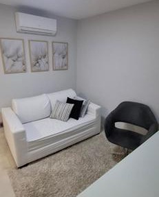 Studio Praia do jardim 1 208A