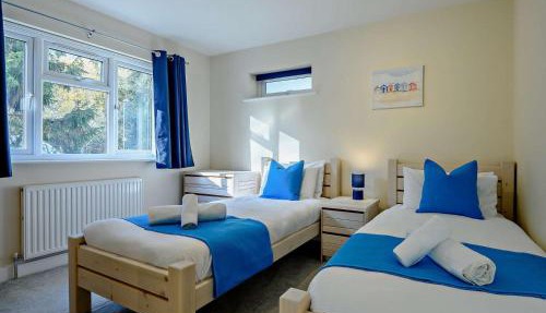2 Bed in Christchurch oc-93458