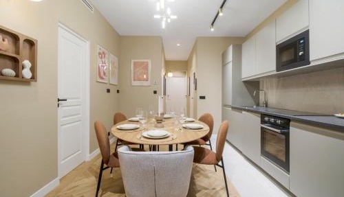 Elegant 3-room air-conditioned apartment in the heart of Le Marais