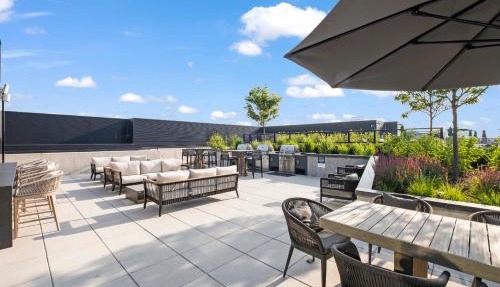 Bluebird Suites at Capitol Hill