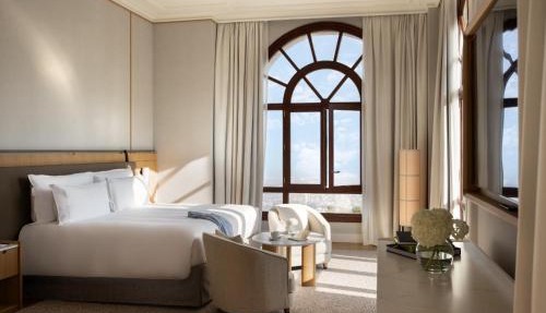 METT Barcelona GL - A Leading Hotel of the World