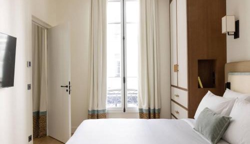 Luxurious Residence Saint Honore by onefinestay