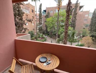 Green in majorelle