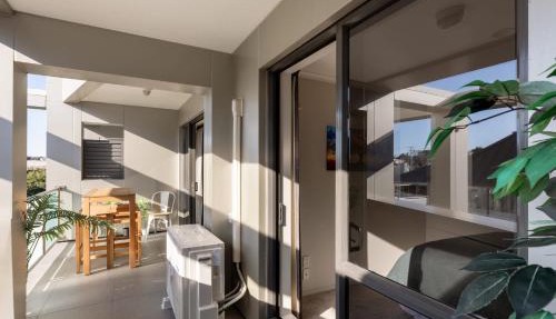 Cosy Mount Base King Bed Ensuite & Top Location