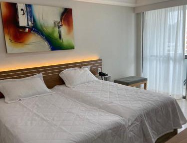 Acomodação Mediterrâneo 021 - Em Frente à Praia e Próximo ao Barra Shopping