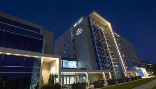 Hyatt Place Toronto Mississauga and Luxe Convention Centre