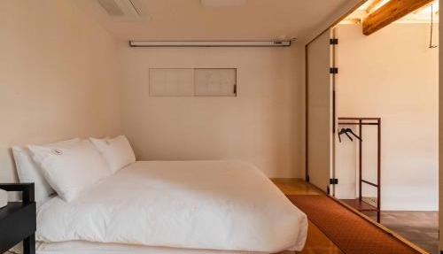 Luxury Hanok Stay CHAON