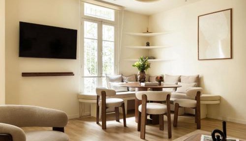 Spacious apartment - 3BR-8P - Moulin Rouge