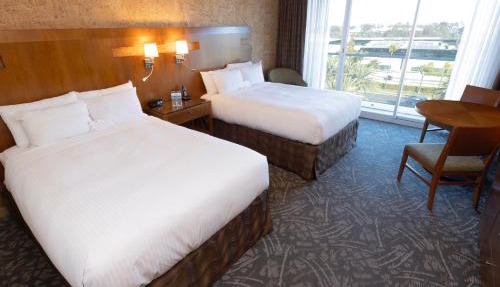 Miyako Hybrid Hotel Torrance