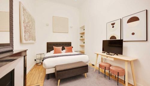 Beautiful Apt -1BR-4P- Tour Eiffel - Invalides
