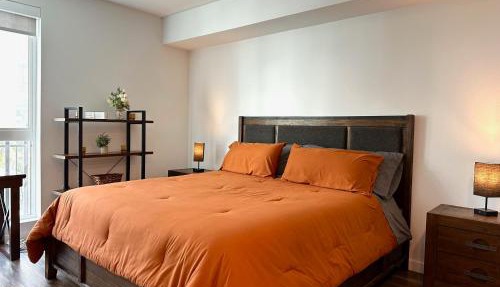 Hollywood CHIC Studio with FREE parking